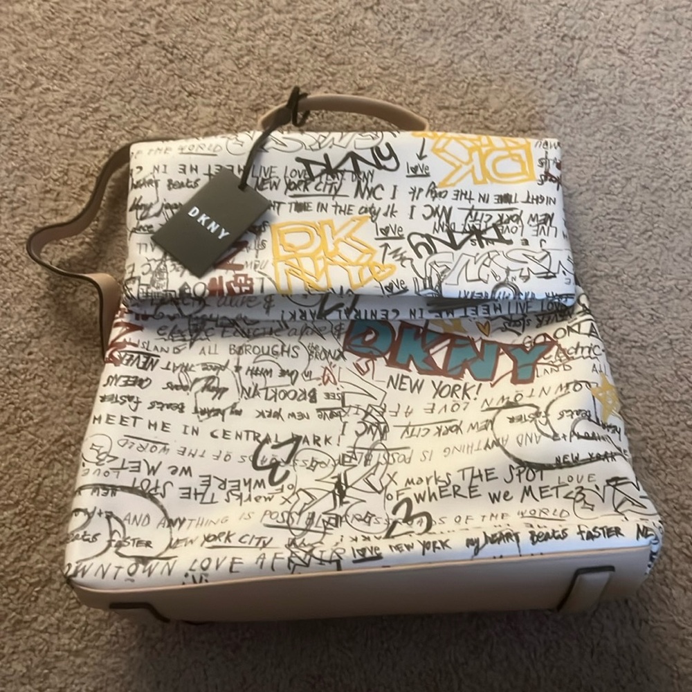 Dkny Tilly graffiti foldover backpack